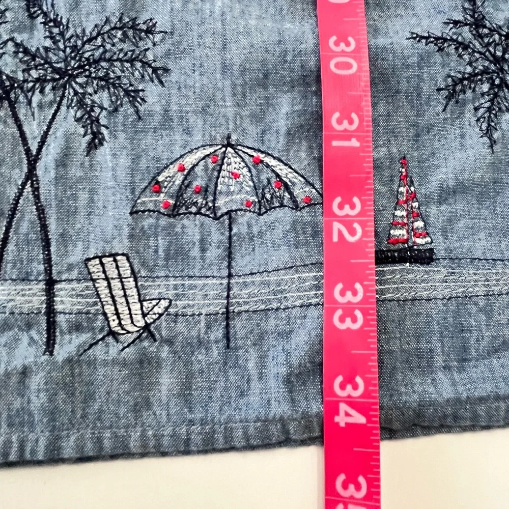 TALBOTS | S | 19” P2P | EMBROIDERED! - Picture 12 of 16